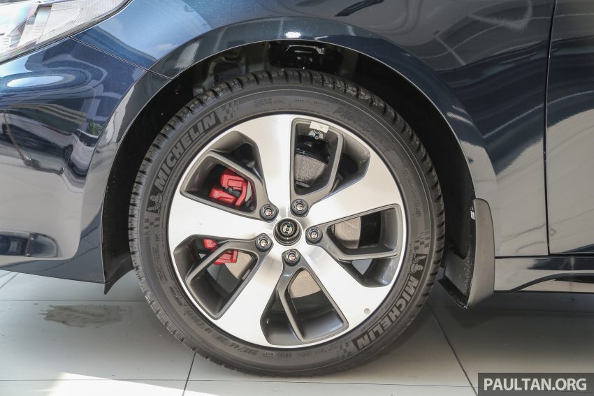 Kia Optima GT 现身 PJ 展销中心，明晚本地正式发布。 30496