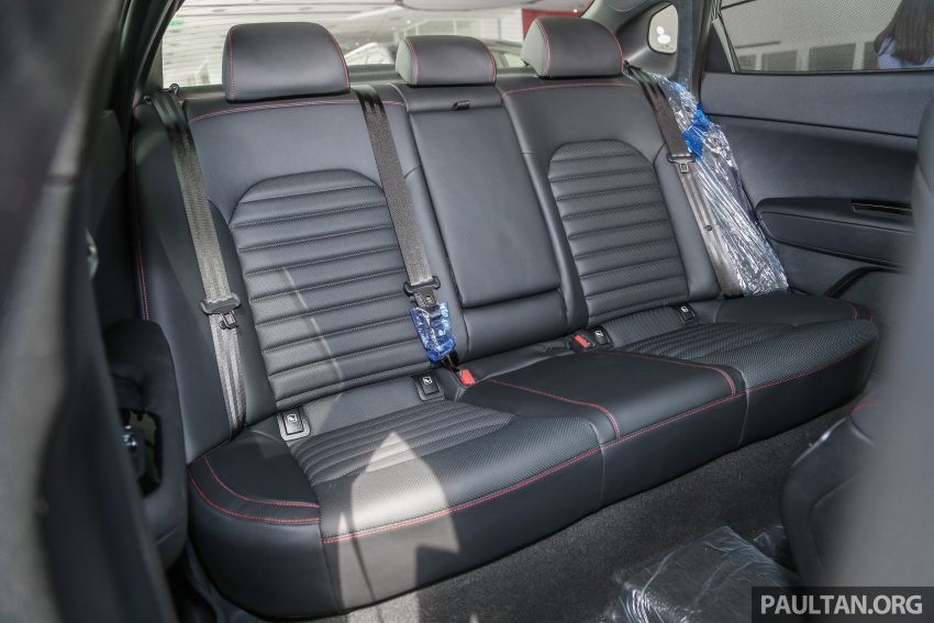 Kia Optima GT 现身 PJ 展销中心，明晚本地正式发布。 30533