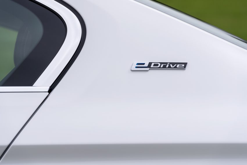 图集：G30 BMW 530e iPerformance，原厂公布规格！ 28090