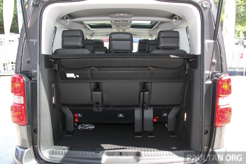 Peugeot Traveller 本地新车预览，今年第三季正式发布。 31050