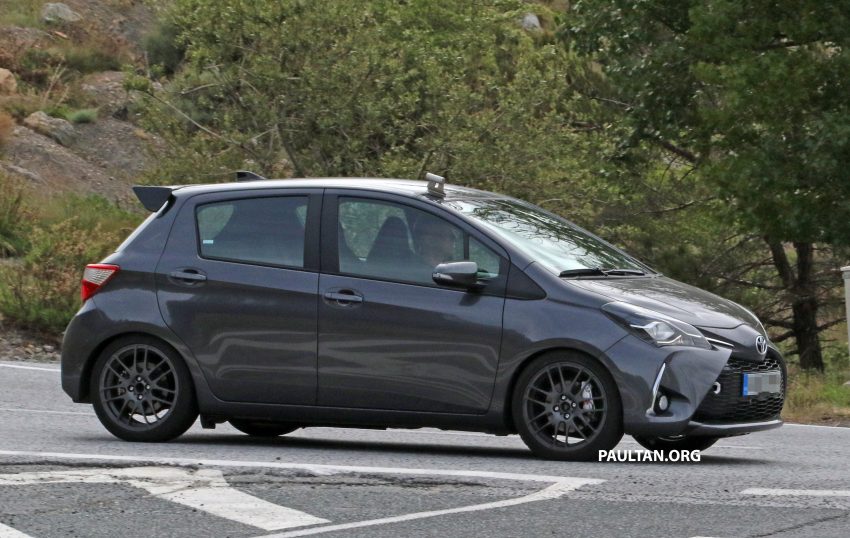 谍照：Toyota Yaris GRMN 五门版无伪装实车上路试跑。 29778