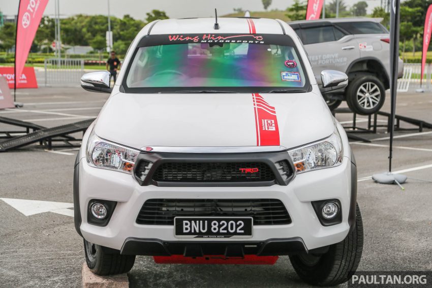 图集：Toyota Hilux 2.4G TRD, 外观小修饰, 更显运动化！ 29615