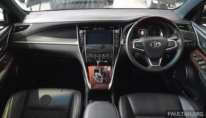 日本代理商放消息，Toyota Harrier 小改款6月8日发布。 31674