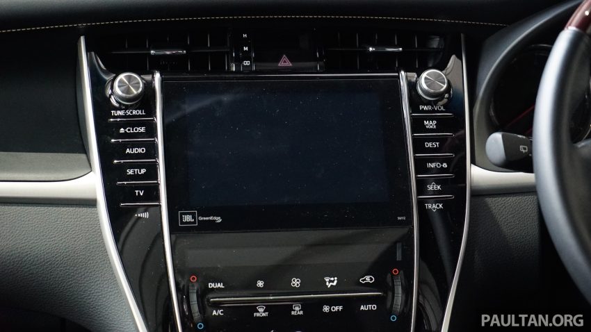 日本代理商放消息，Toyota Harrier 小改款6月8日发布。 31676