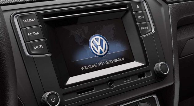 加料不加价！Volkswagen Vento Highline 版进行小升级，配备LED头灯组内建日行灯，及全新触屏式多媒体系统。