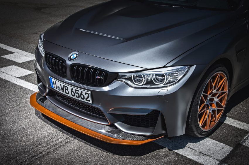Be Water My Friend! BMW M4 GTS 广告, 向李小龙致敬! 32571