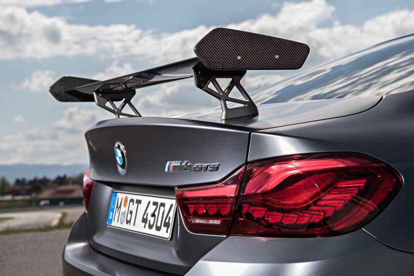 Be Water My Friend! BMW M4 GTS 广告, 向李小龙致敬! 32587