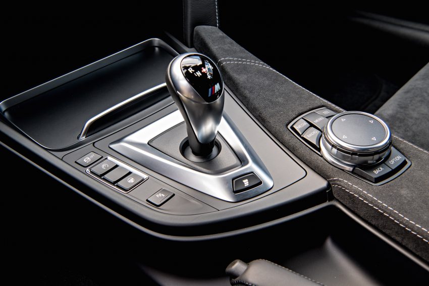 Be Water My Friend! BMW M4 GTS 广告, 向李小龙致敬! 32600