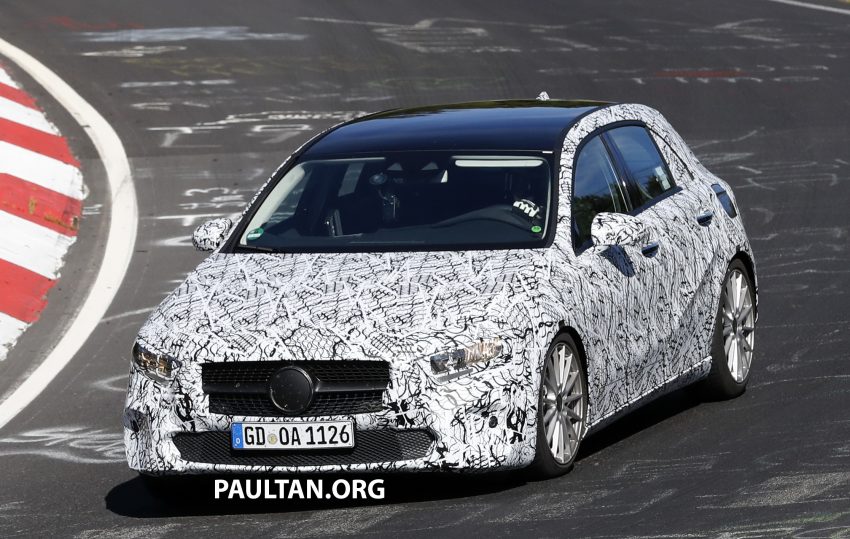 谍照：2018 Mercedes-Benz A-Class 内装中控台曝光。 33391
