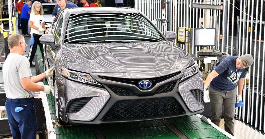 迈入新时代，全新 Toyota Camry 正式从北美工厂下线。 34171