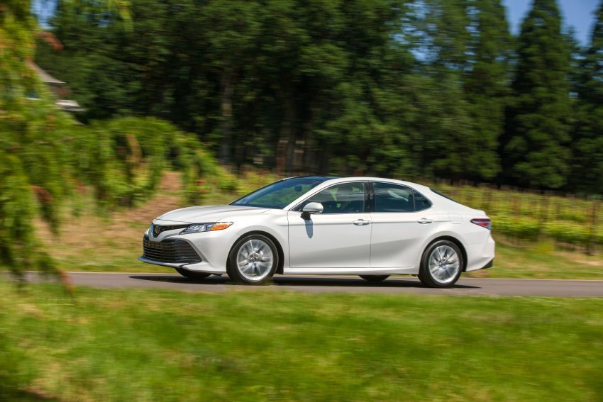 迈入新时代，全新 Toyota Camry 正式从北美工厂下线。 34175