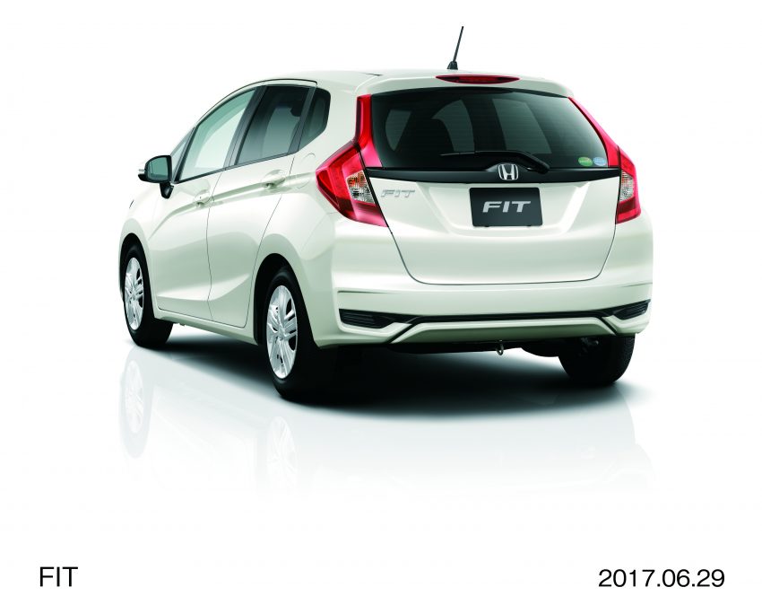 小改款 Honda Jazz 在日本正式发表，售价从RM 55K起。 34246