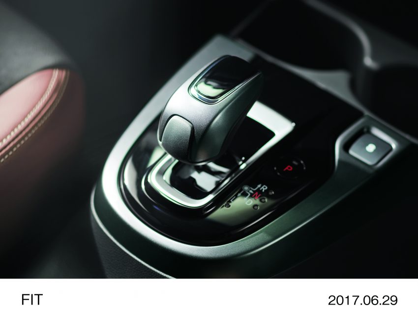 小改款 Honda Jazz 在日本正式发表，售价从RM 55K起。 34260