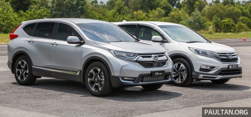 汽车图集：Honda CR-V 四代和五代新旧车型外观对比。 33068