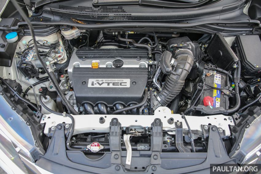 汽车图集：Honda CR-V 四代和五代新旧车型外观对比。 33047