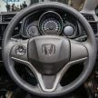 视频：小改款 Honda Jazz 两个版本实车介绍与讲解。