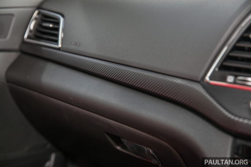 图集：全新 Hyundai Elantra Sport，动感外形涡轮魅力。 32434