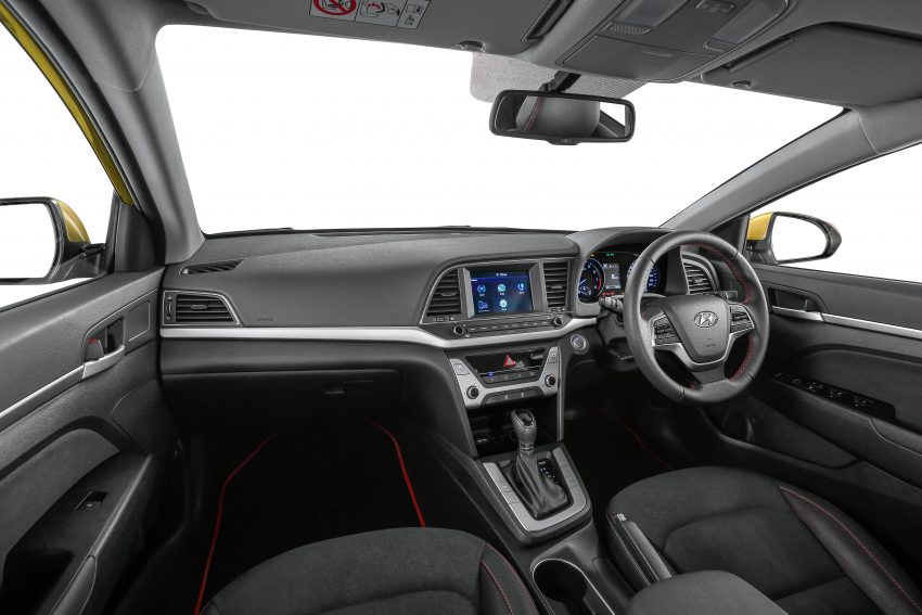 全新 Hyundai Elantra 正式上市，三等级价格RM116K起。 32540
