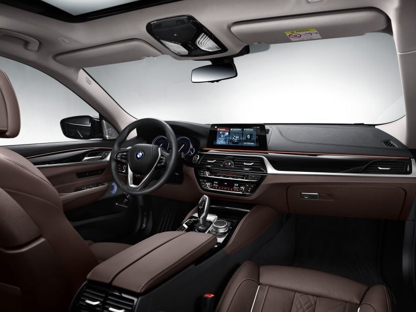 原厂释出全新 G32 BMW 6 Series Gran Turismo 官图。 32872