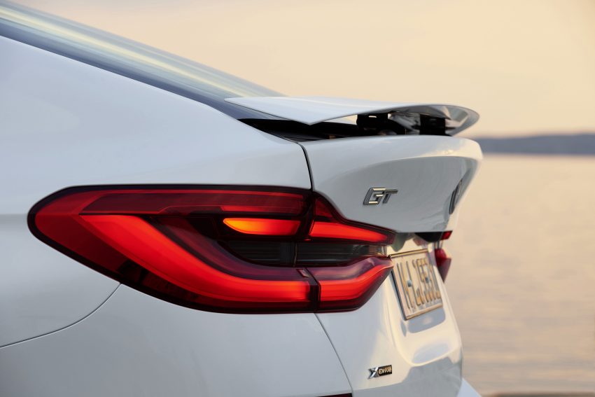 原厂释出全新 G32 BMW 6 Series Gran Turismo 官图。 32889