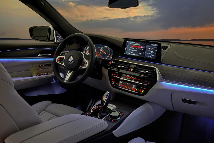 原厂释出全新 G32 BMW 6 Series Gran Turismo 官图。 32890