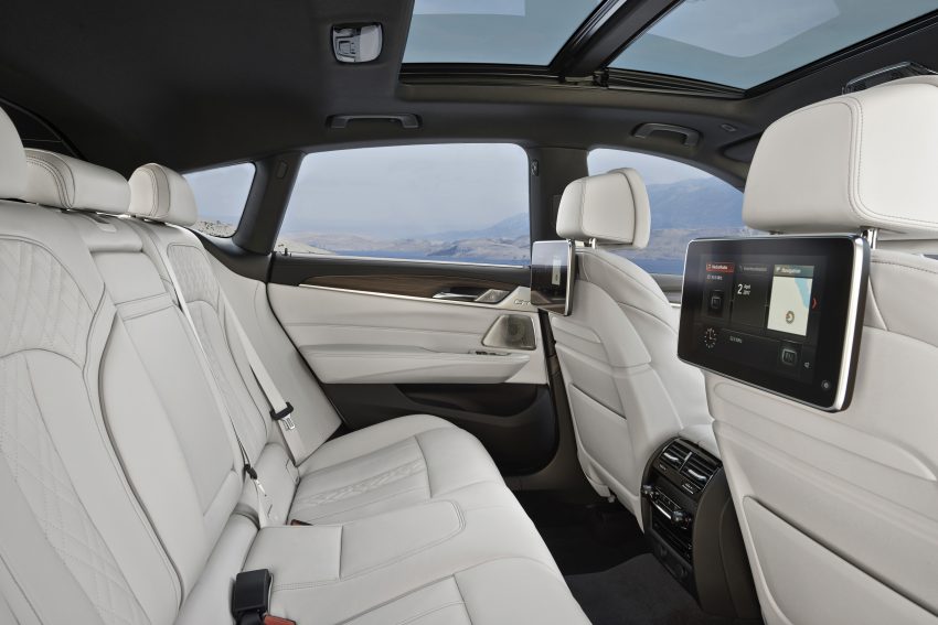 原厂释出全新 G32 BMW 6 Series Gran Turismo 官图。 32900