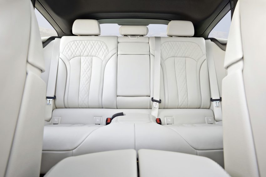 原厂释出全新 G32 BMW 6 Series Gran Turismo 官图。 32898