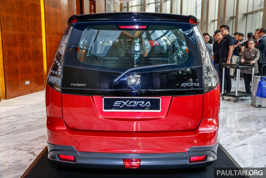 2017 Proton Exora 小改款亮相 Proton-Geely 签约现场。 33821