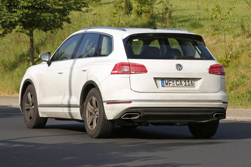 新车谍照: 全新 Volkswagen Touareg 无伪装实车照曝光。 31826