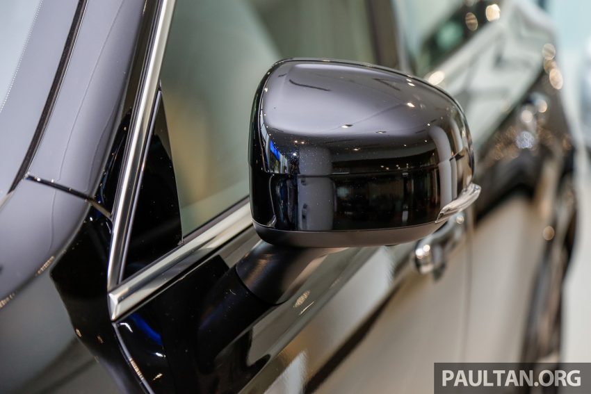 Volvo XC90 推出各种专属外观与内装套件，提升质感。 31919