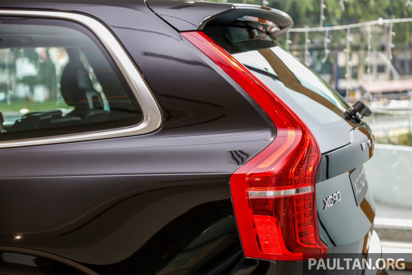 Volvo XC90 推出各种专属外观与内装套件，提升质感。 31931