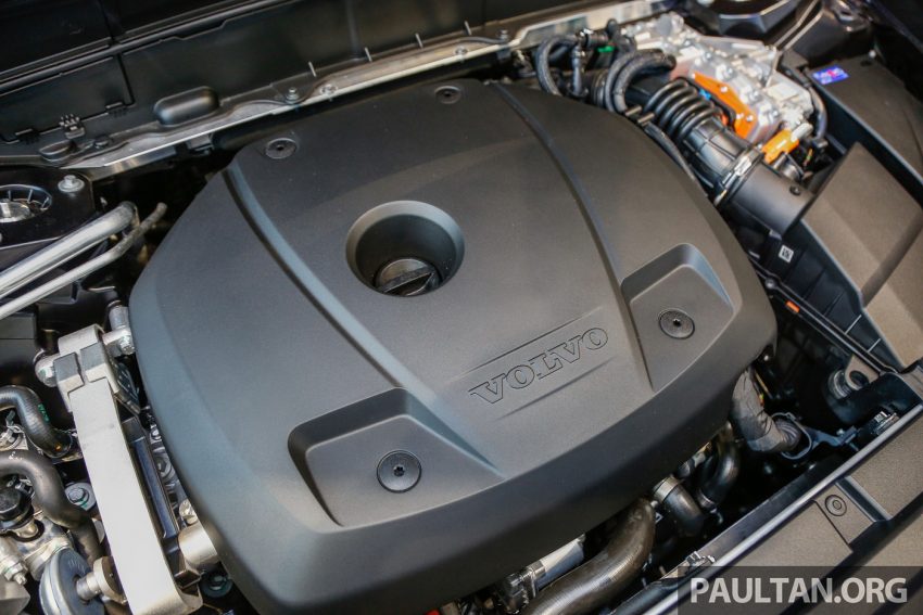 Volvo XC90 推出各种专属外观与内装套件，提升质感。 31934
