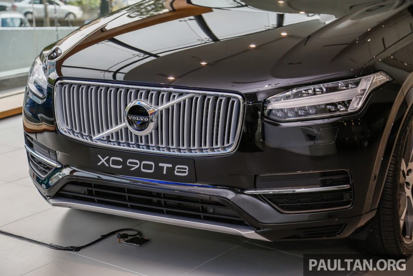 Volvo XC90 推出各种专属外观与内装套件，提升质感。 31910