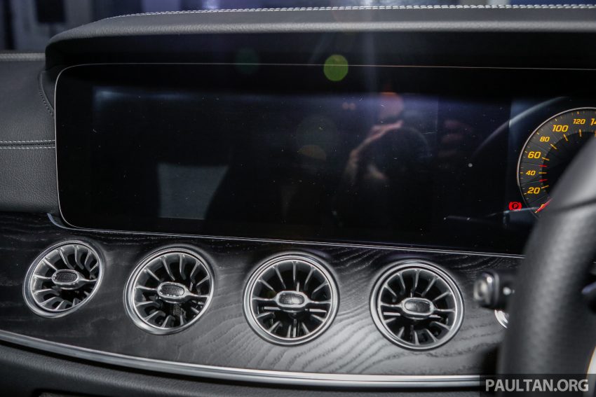 Mercedes-Benz E-Class Coupé 上市，售价RM436K起。 37300