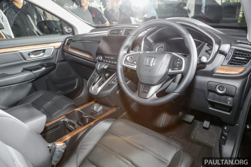 五代 Honda CR-V 本地正式发布，分成4个等级、自然进气与涡轮引擎，统一五人座，售价介于RM142K至RM168K。 34838