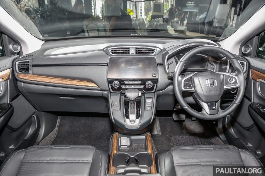 五代 Honda CR-V 本地正式发布，分成4个等级、自然进气与涡轮引擎，统一五人座，售价介于RM142K至RM168K。 34839