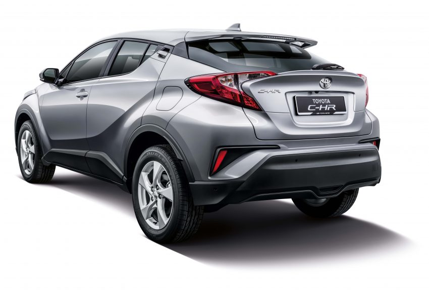 Toyota C-HR 下月起在指定陈列室及数个场所公开展示。 37603