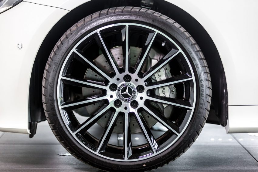 Mercedes-Benz E-Class Coupé 上市，售价RM436K起。 37099