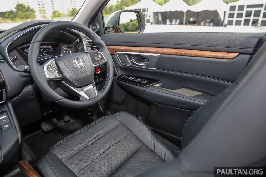 五代 Honda CR-V 本地正式发布，分成4个等级、自然进气与涡轮引擎，统一五人座，售价介于RM142K至RM168K。 34906