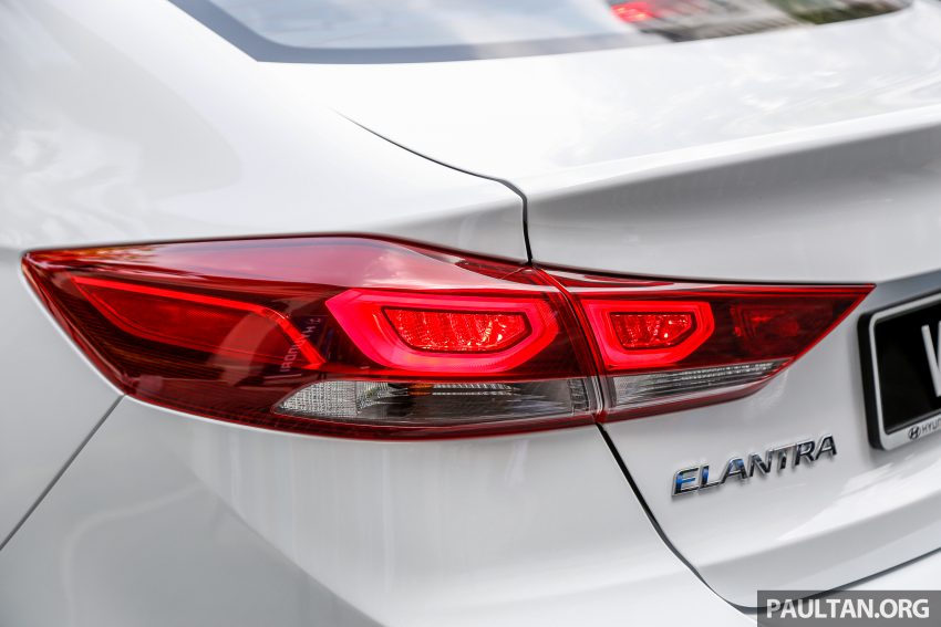 试驾: Hyundai Elantra 2.0 & 1.6 Turbo 初体验, 韩系翘楚 ! 36156