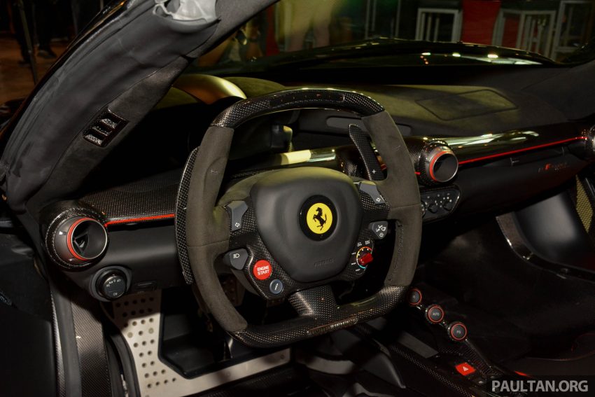 全球限量209辆，LaFerrari Aperta 配合70周年本地首秀。 36503