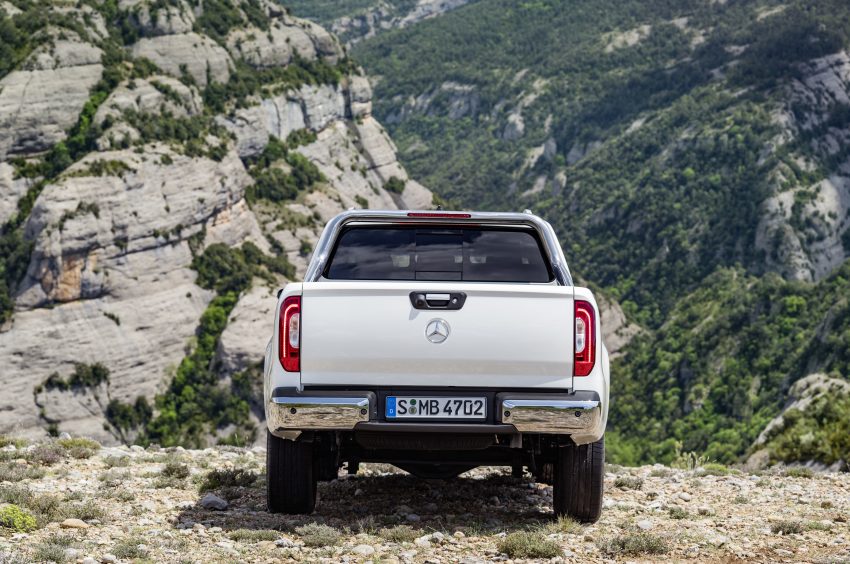 Mercedes-Benz X-Class 正式发布，豪华 Pick-up 抢滩！ 35845