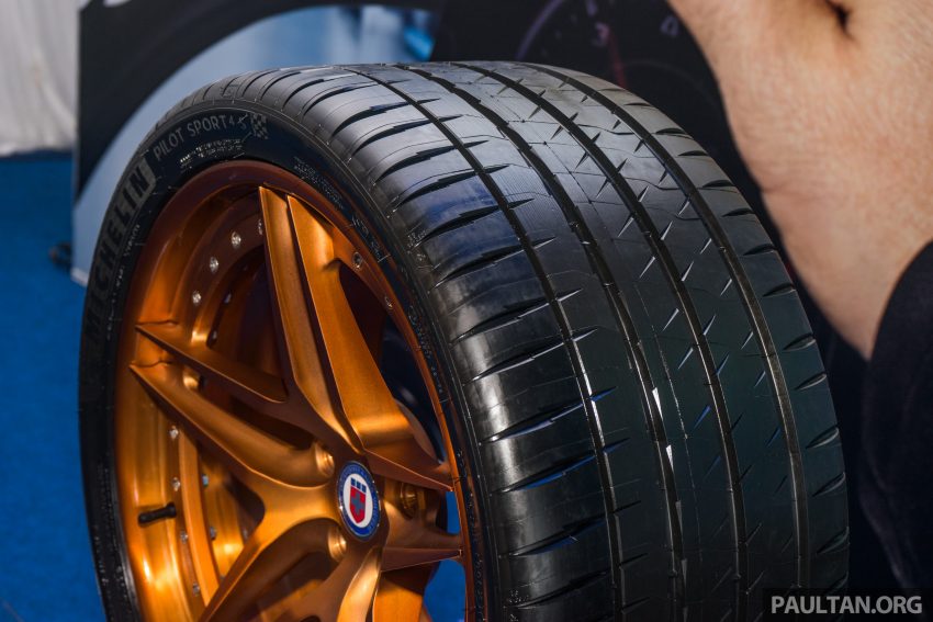 Michelin Pilot Sport 4 S 跑胎本地开售, 最低RM1.1K起。 37569