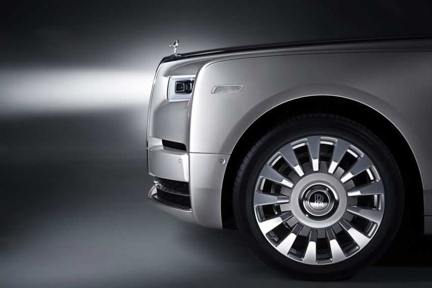 车坛王者！极致奢华的艺术格调，全新八代 Rolls Royce Phantom 正式发布，6.75升V12双涡轮引擎，571匹马力！ 37551