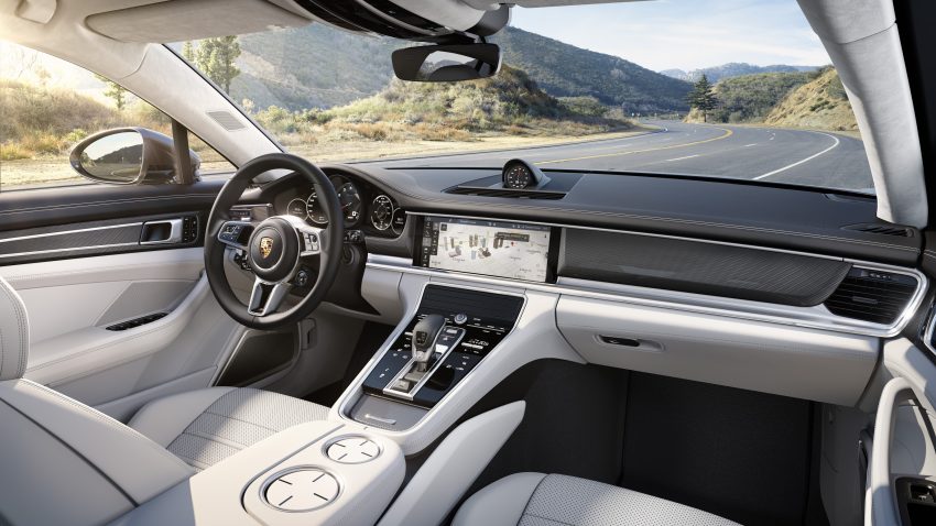 本地发布 Porshce Panamera Turbo，搭载V8涡轮增压引擎，505匹马力，0-100km/h加速3.6秒，售价从155万起！ 35512