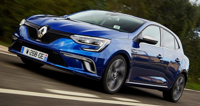 再添一员猛将，Renault Megane IV 大马路测谍照曝光。 35273