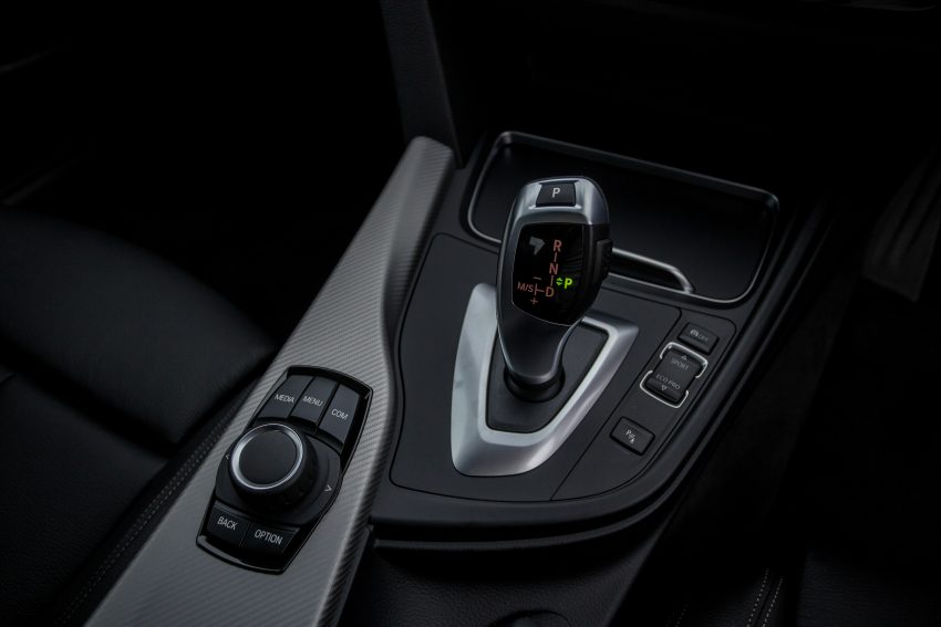 小改款 BMW 4 Series Coupé 本地发布, 420i Coupé Sport、430i Coupé M Sport与M4 Coupé, 售价33.8万起。 34552