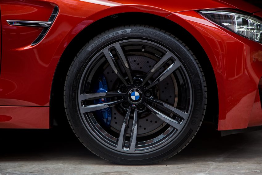 小改款 BMW 4 Series Coupé 本地发布, 420i Coupé Sport、430i Coupé M Sport与M4 Coupé, 售价33.8万起。 34573