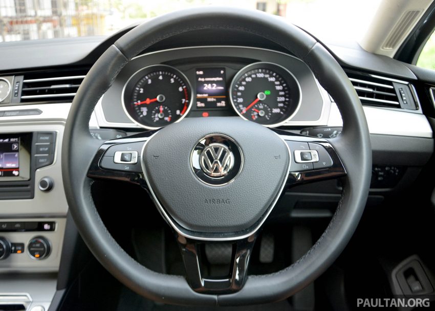 试驾：Volkswagen Passat Trendline，超强底盘表现！ 34470