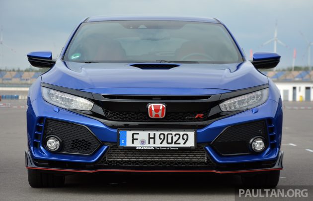 海外试驾: 2017 FK8 Honda Civic Type R, 最速前驱车王！